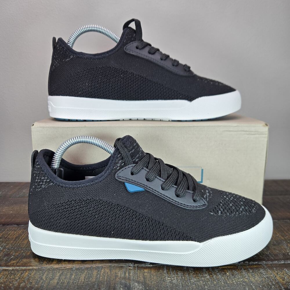 Vessi Weekend 1.5 Sneaker Womens Size 6 Waterproof Shoes Asphalt Black White